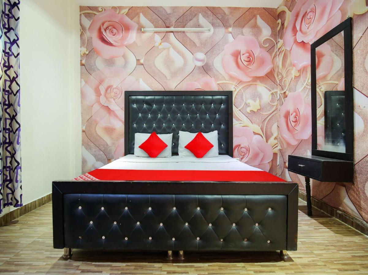 Oyo Flagship Hotel Le Aley Regency Ludhiana Esterno foto